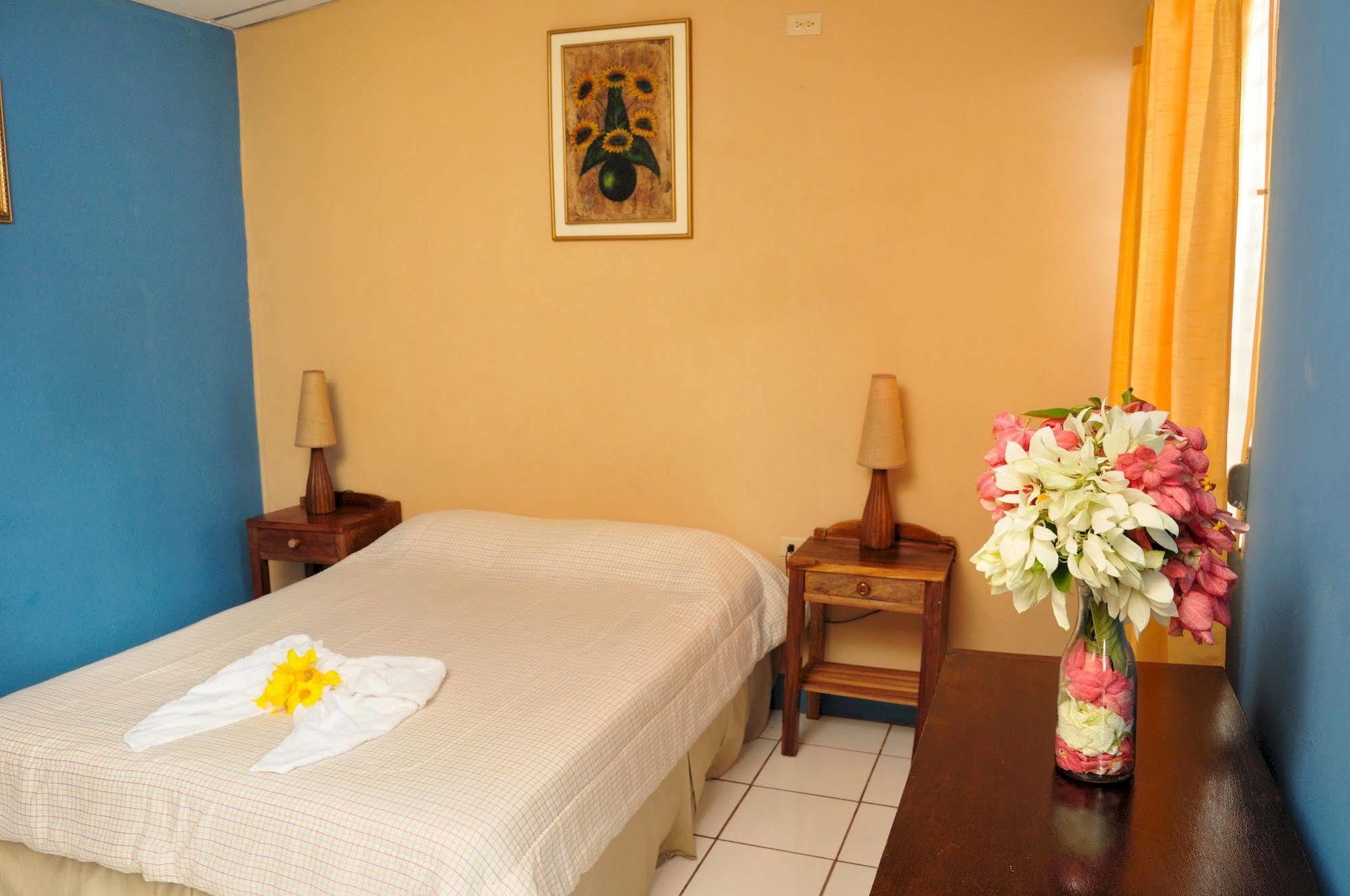 Hotel Hamacas Rivas Exterior foto